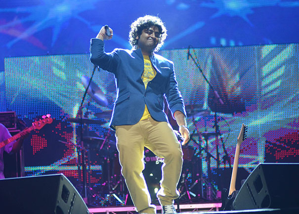 Arijit Singh Book Celeb