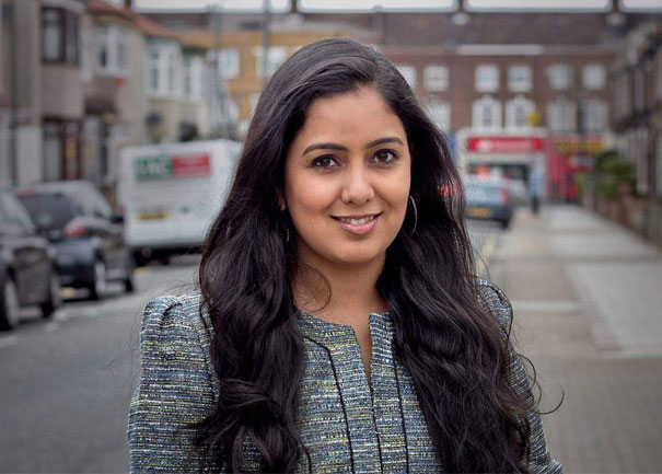 Harshdeep Kaur Book Celeb