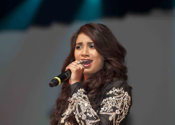 Shreya Ghoshal Book Celeb