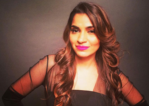 Shruti Pathak Book Celeb