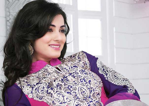Sonal Chauhan Book Celeb