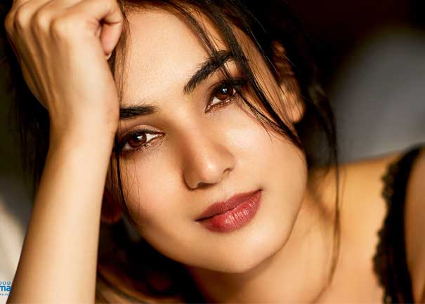 Sonal Chauhan Book Celeb